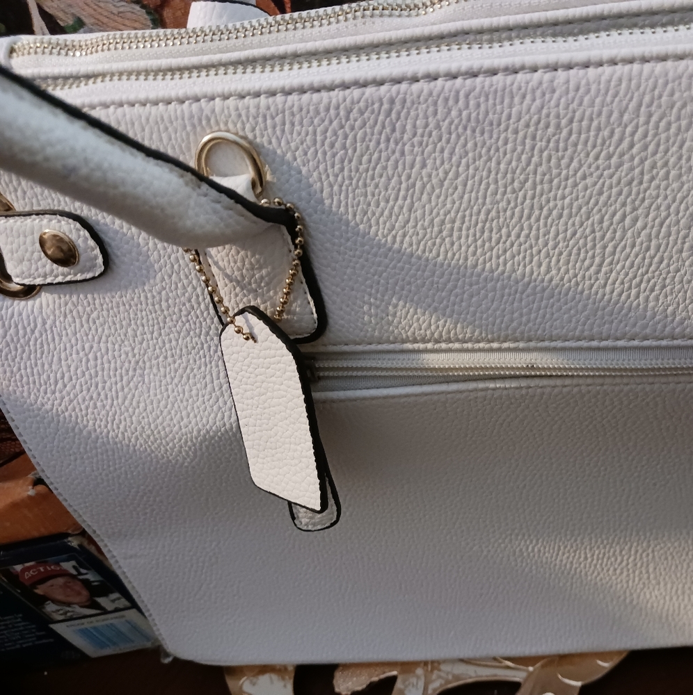 Dasein👜Leather Satchel Bag Gold Hardware,Leather Bag,Lock & 🔑 - Picture 11 of 16